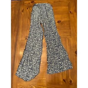 Blue floral Print COUNTRY Chic BOHO Women's SCARF /WRAP